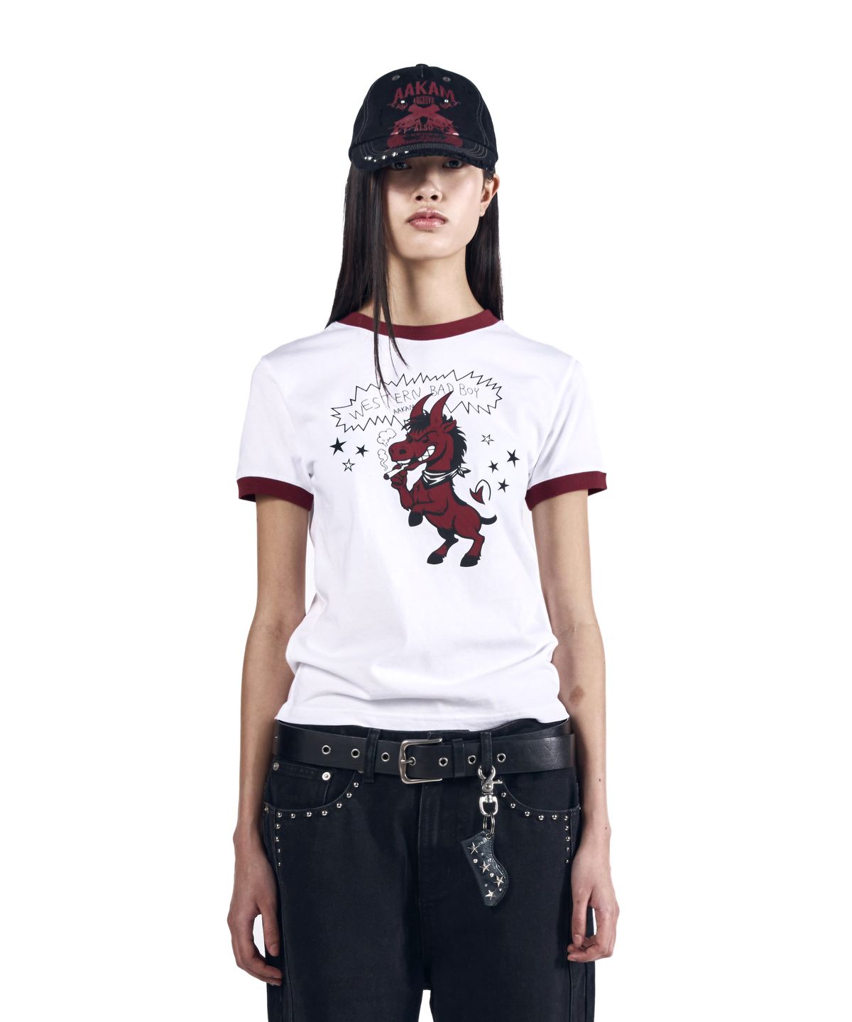 아캄(AAKAM) Bad Horse Ringer Top (White)