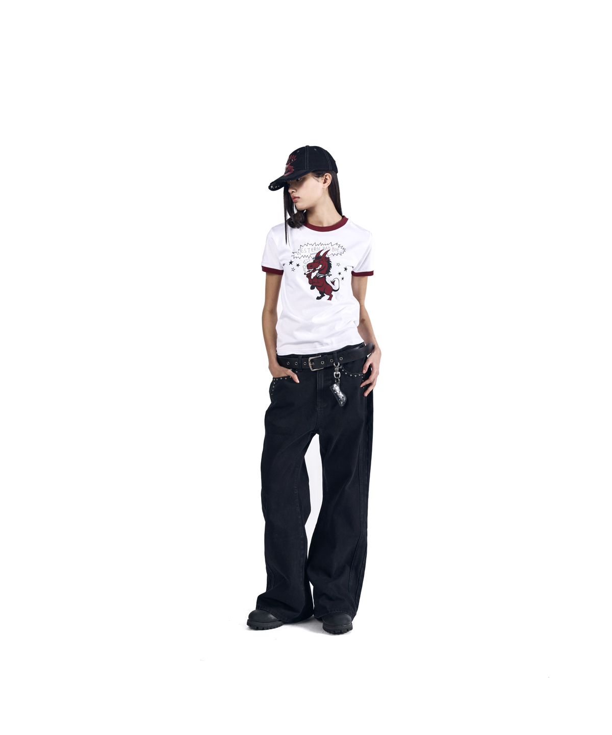 아캄(AAKAM) Bad Horse Ringer Top (White)