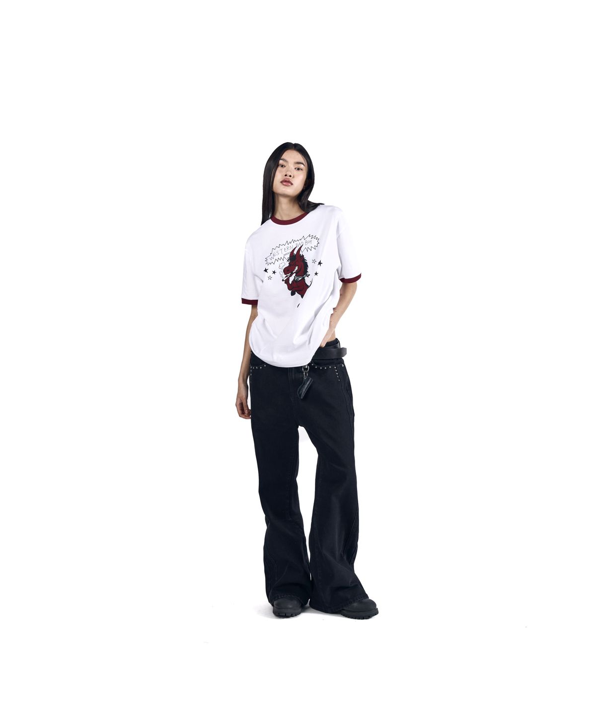 아캄(AAKAM) Bad Horse Ringer Top (White)
