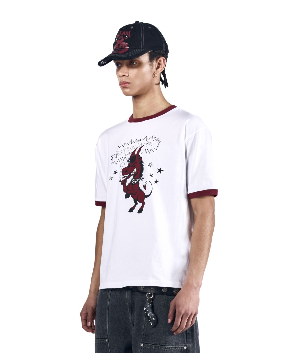 아캄(AAKAM) Bad Horse Ringer Top (White)