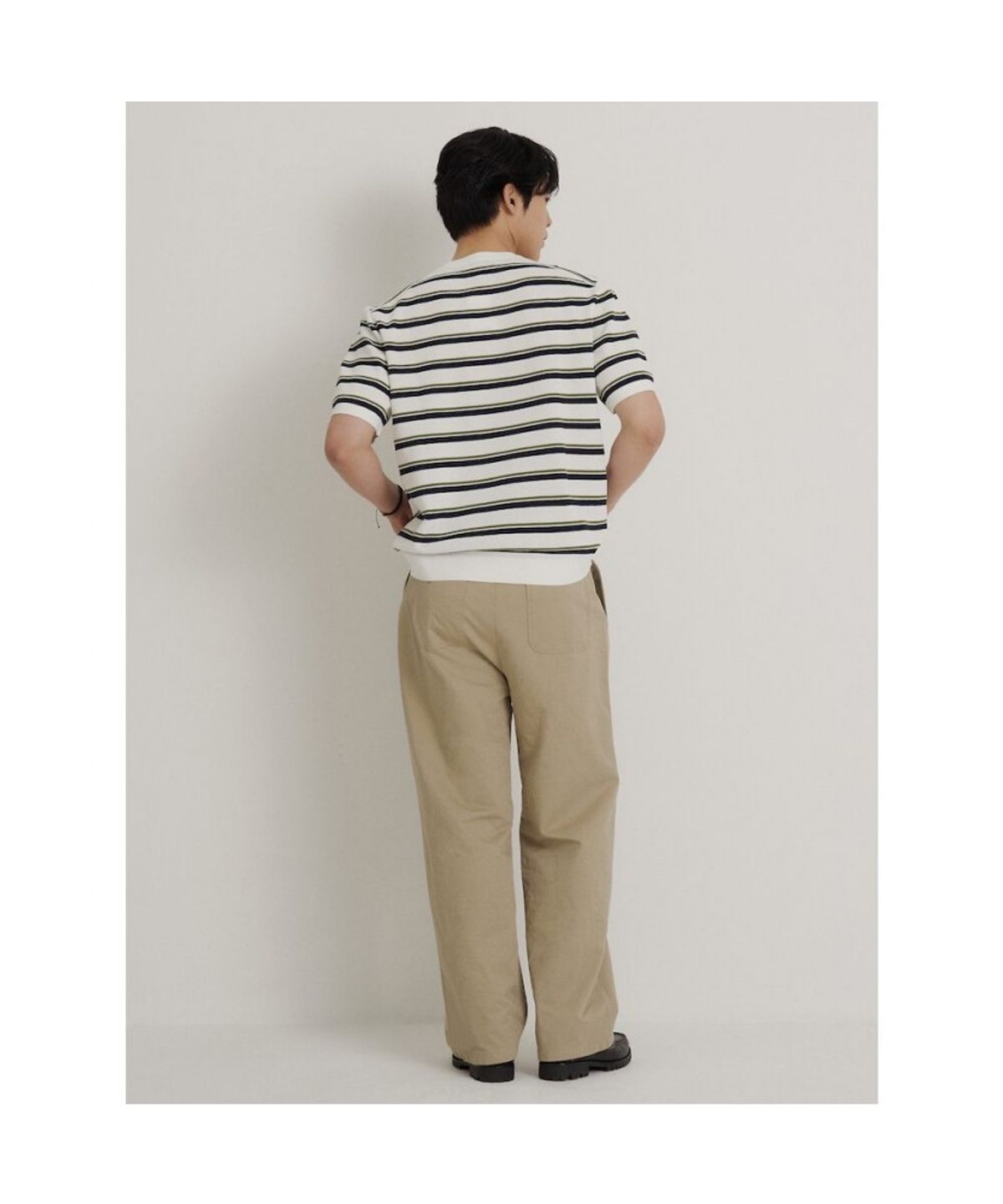 빈폴 멘(BEANPOLE MEN) 스트라이프 라운드 니트  아이보리