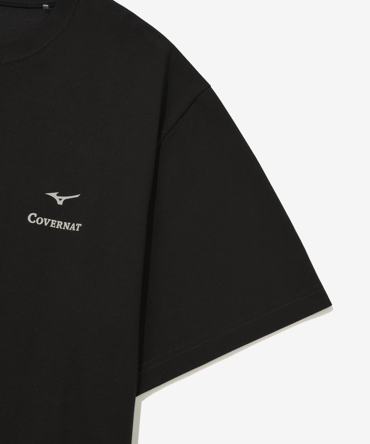 커버낫(COVERNAT) [커버낫 X 미즈노] 쿨 코튼 모티베이션 그래픽 티셔츠 블랙