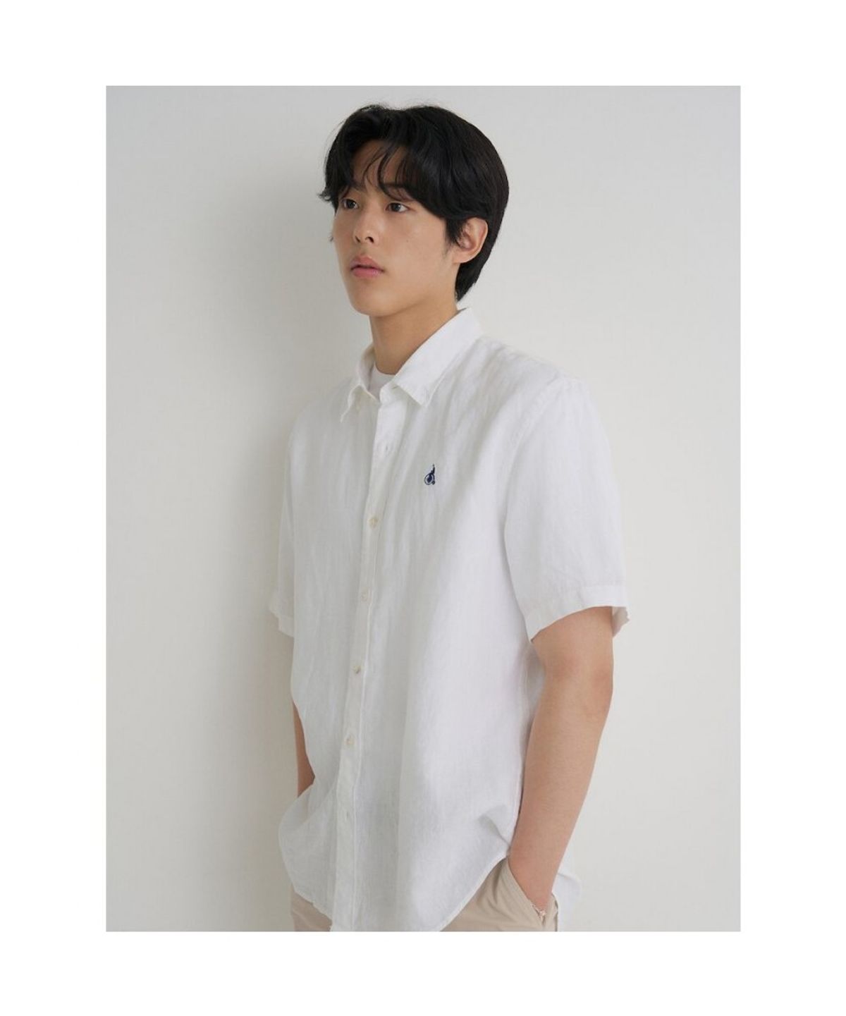 빈폴 멘(BEANPOLE MEN) 리넨 솔리드 반소매 셔츠  화이트