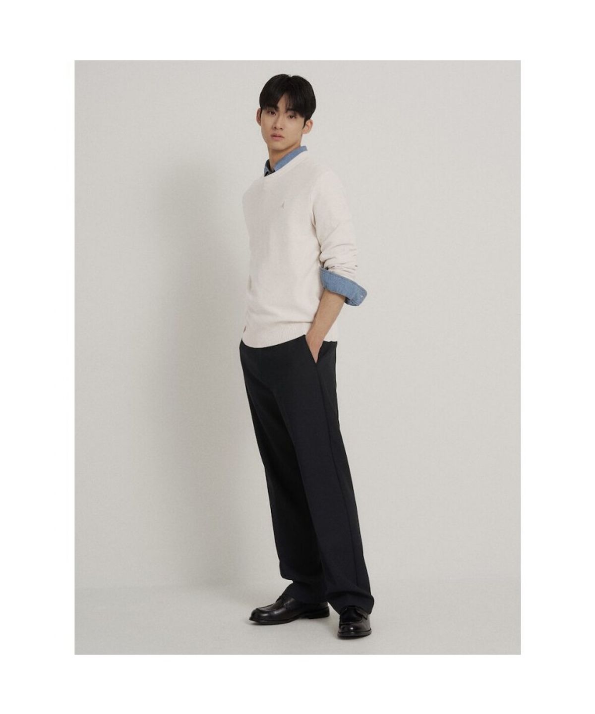 빈폴 멘(BEANPOLE MEN) 울 혼방 세미와이드 슬랙스  블랙