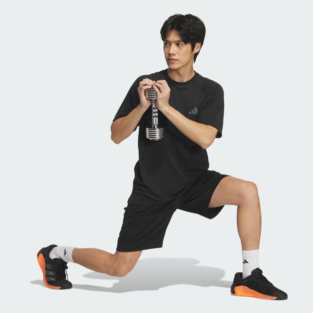 아디다스(ADIDAS) 테크 에센셜 쿨 터치 레귤러 핏 쇼트 슬리브 티셔츠 KF6505