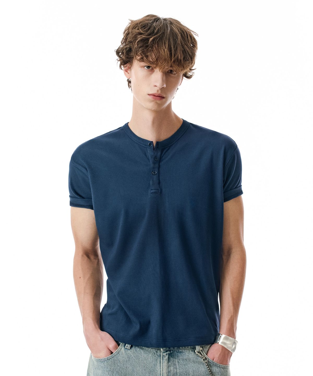 세컨모놀로그(SECONDMONO) [옷미새 미홀 콜라보]Muscle Fit Henley Neck Tee [6 color]_SETS066
