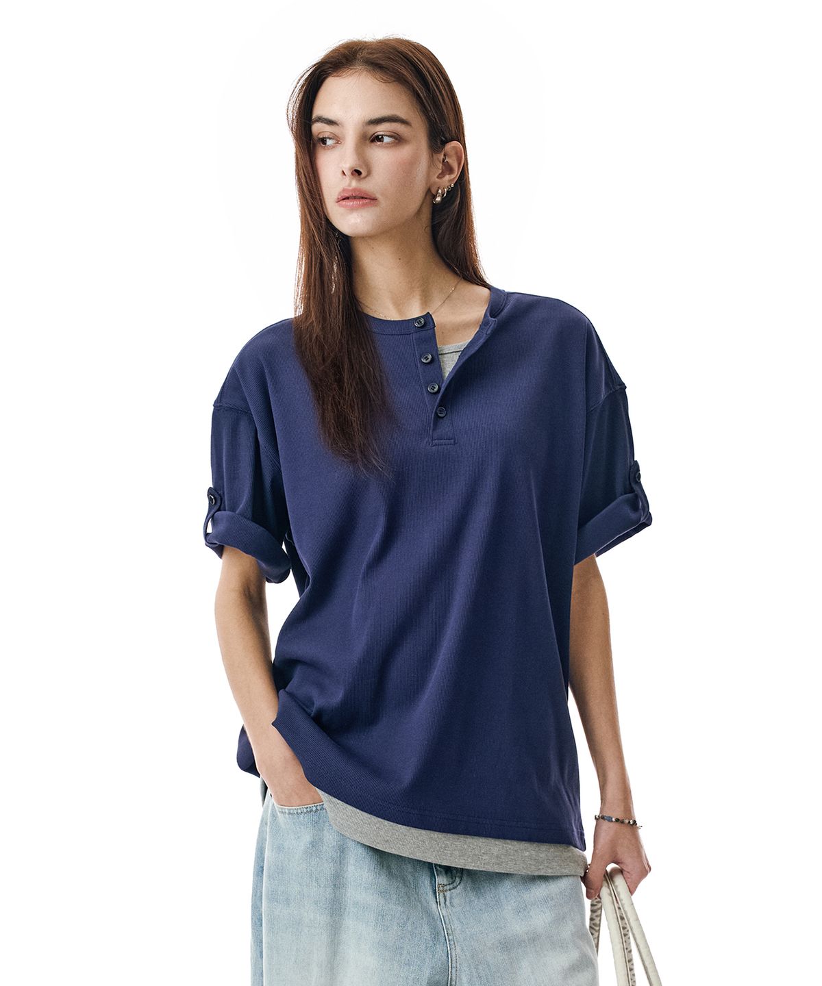 세컨모놀로그(SECONDMONO) Layered Henley Roll-Up Tee [NAVY]_SETS057NAVY