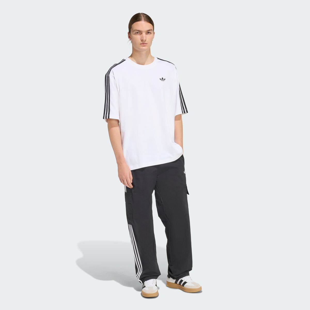 아디다스(ADIDAS) 아디컬러 3-스트라이프 오버사이즈 티 KD4096