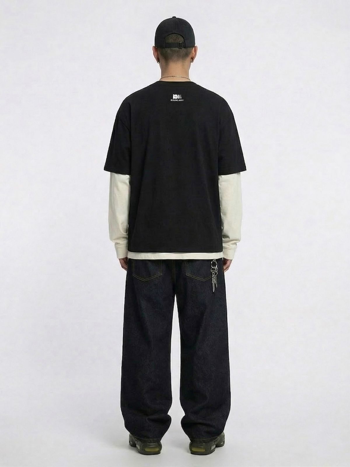 바운더리(BOUNDARY) BOUNDARY EMBLEM SHORT SLEEVE TEE-SHIRTS BK_B261MSM202