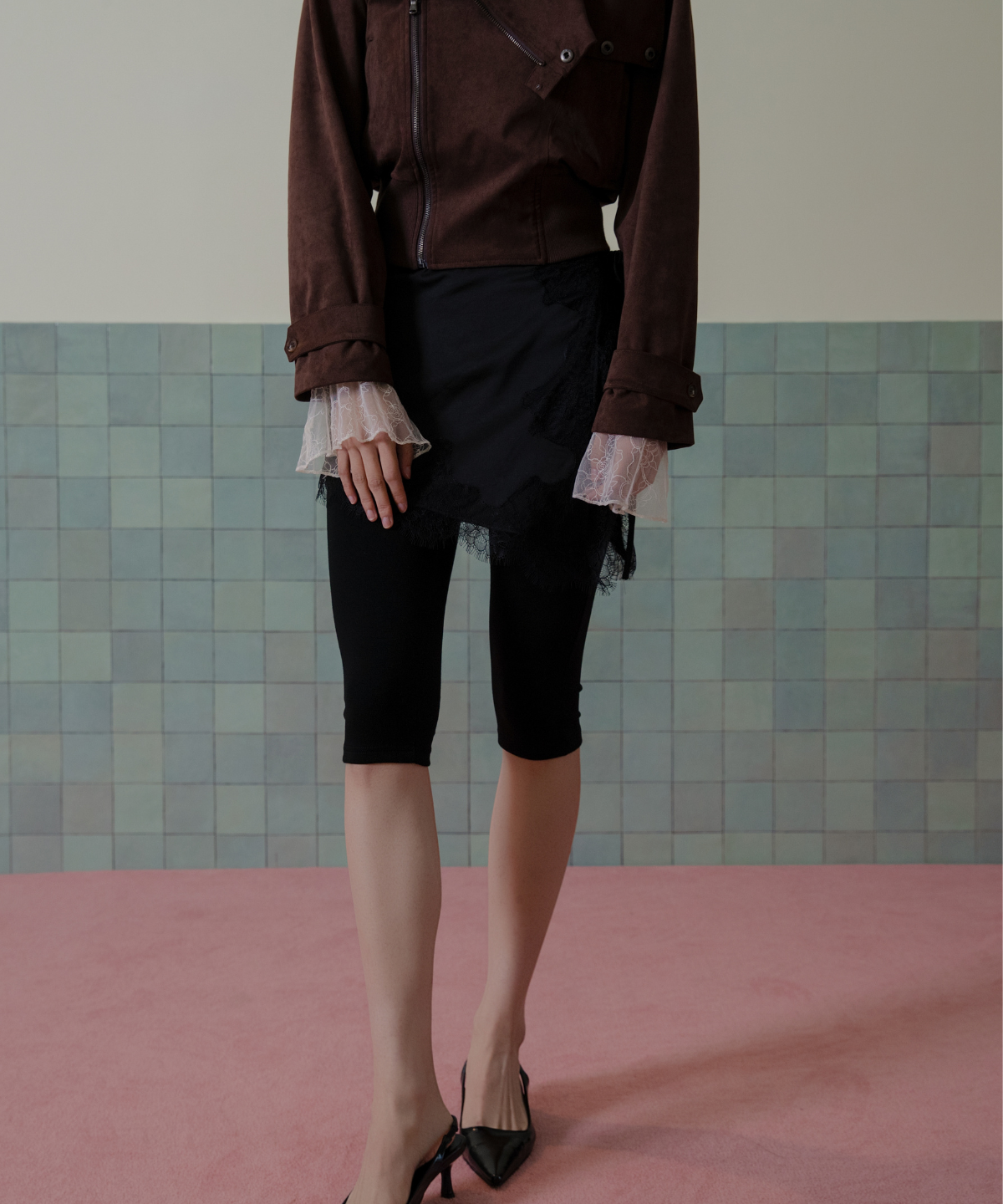 피프트 에일리어스(FIFTHALIAS) Floral lace sleeve Rose
