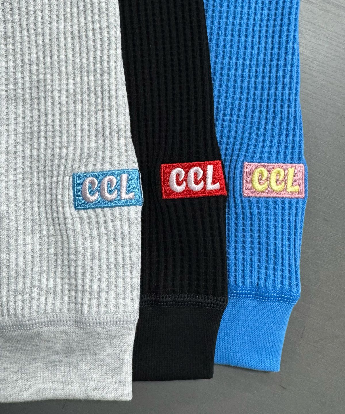 코캔클(COCANCL) 와플 로고 탑
