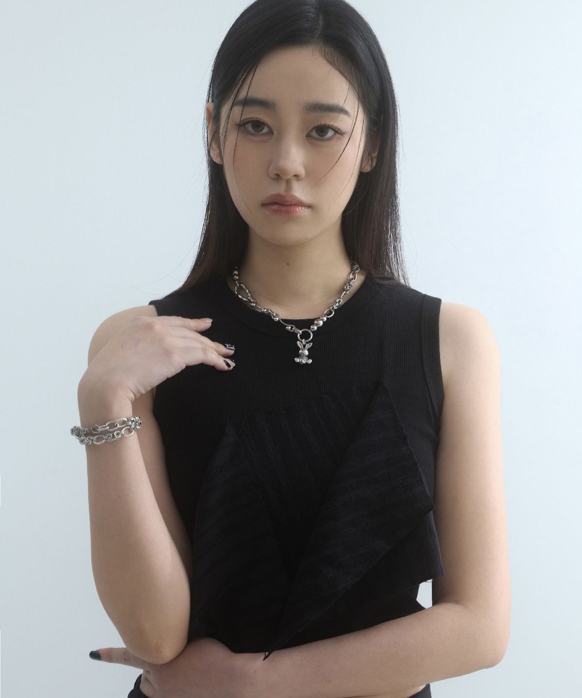 무아르모아(MOIREMOA) Lepus Layer Chain necklace
