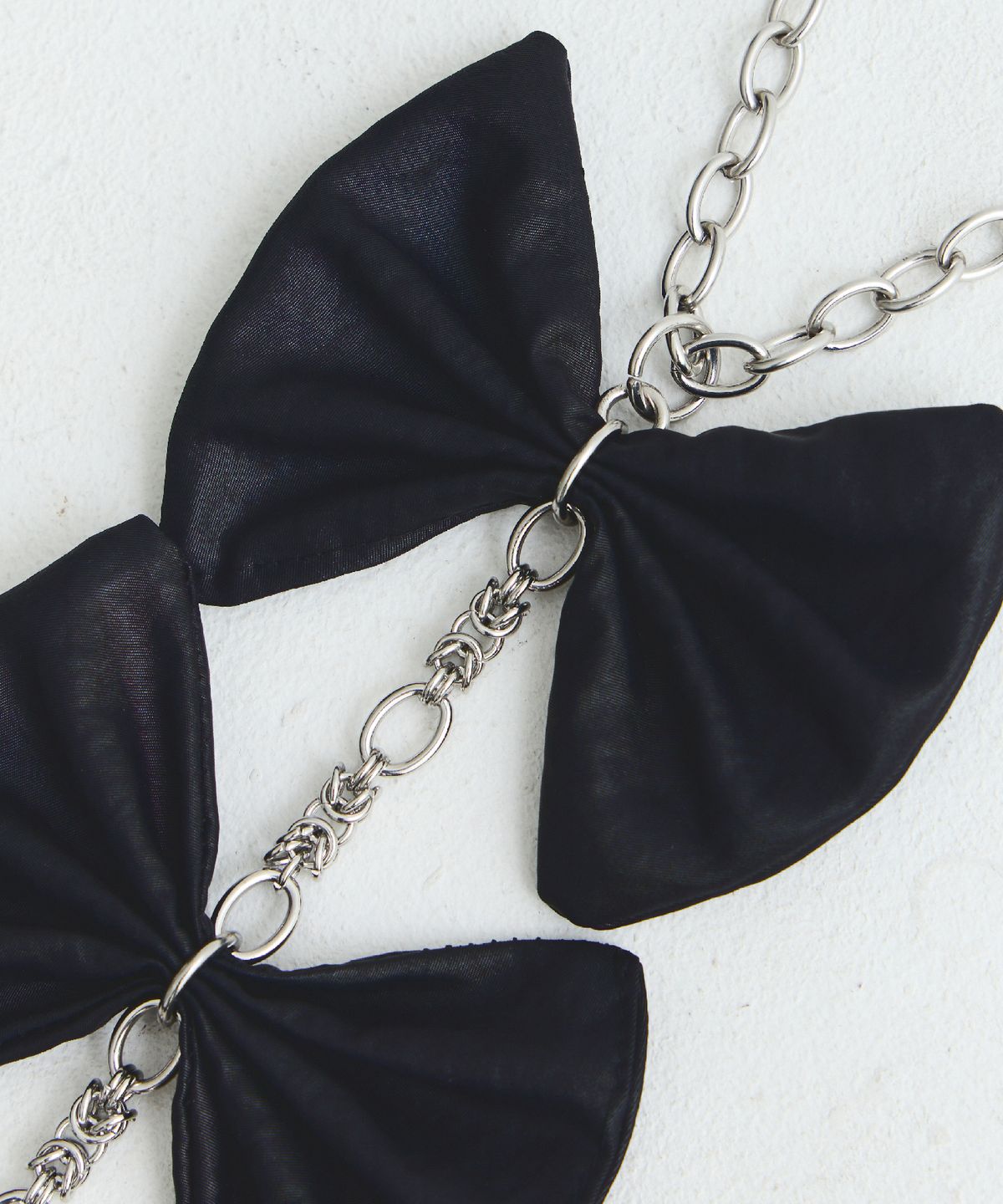 무아르모아(MOIREMOA) Five Ribbon Chain Tie necklace-Black