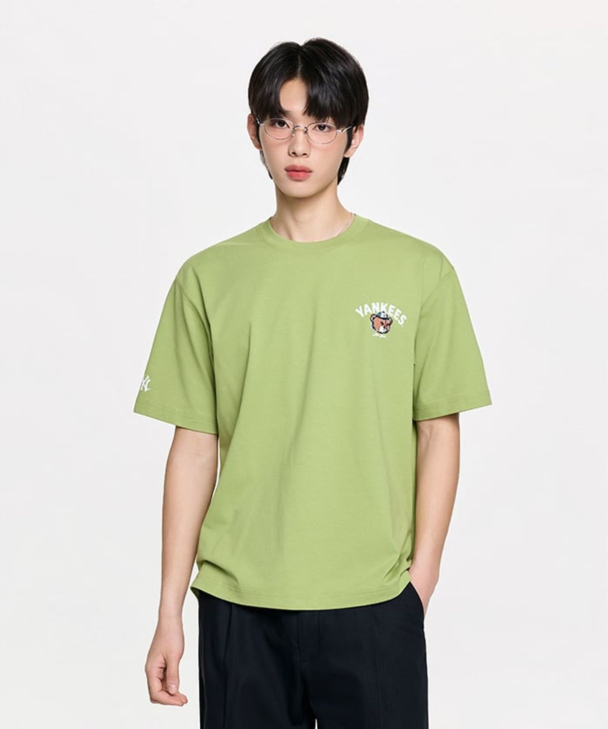 엠엘비(MLB) 메가베어 등판그래픽 오버핏 반팔 티셔츠 NY (Olive)