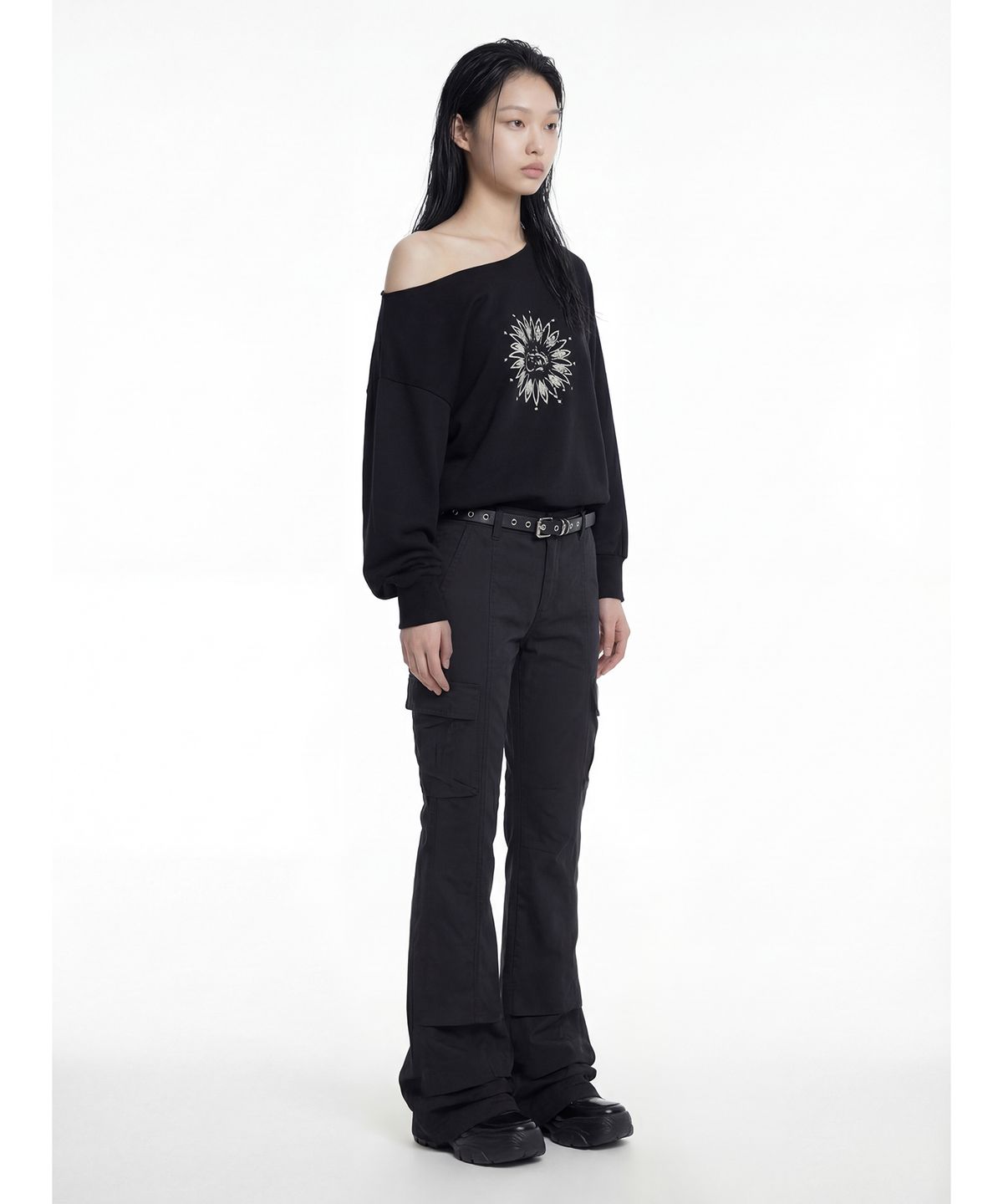 데프가먼츠(DEFGARMENTS) FLARE CARGO PANTS [2COLOR]