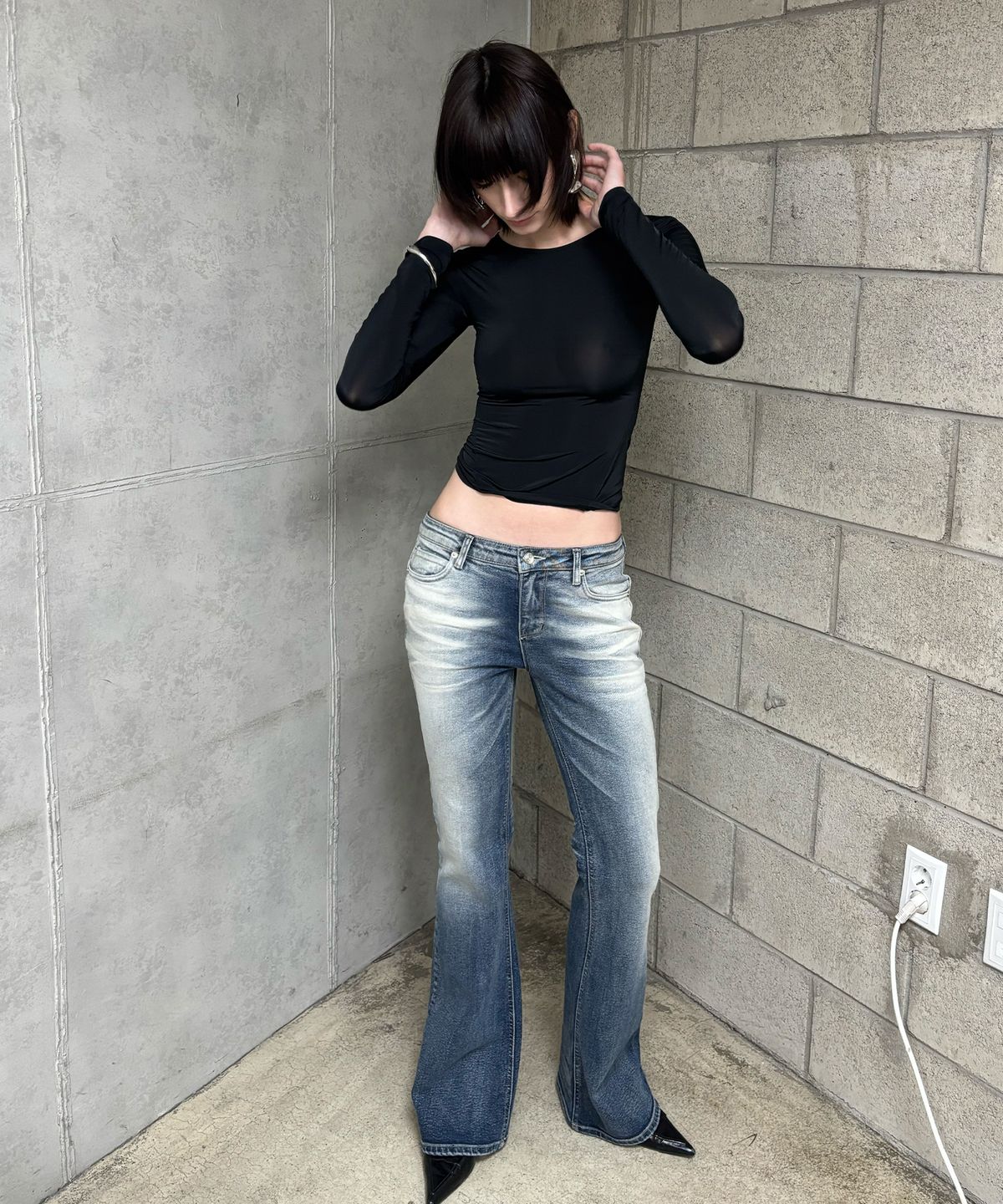 2000아카이브스(2000ARCHIVES) ASHY JEANS (BLUE)