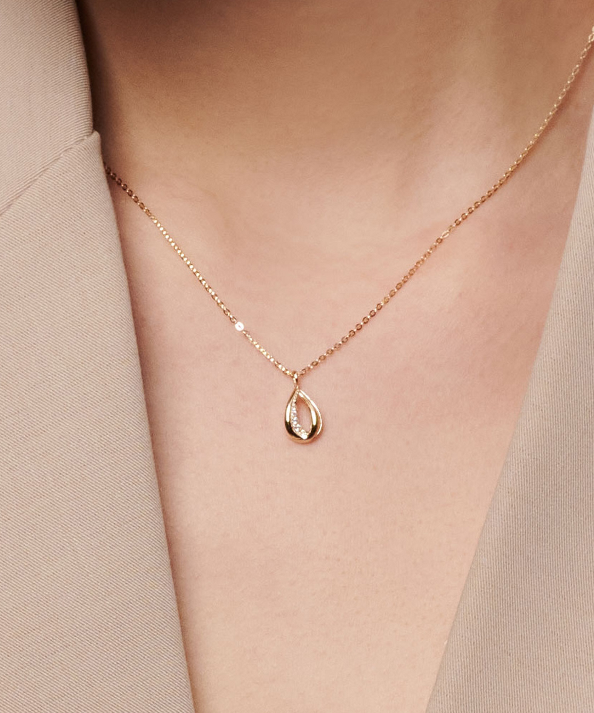 러비앤비(LOVEENB) [14K gold] 모던 물방울 목걸이