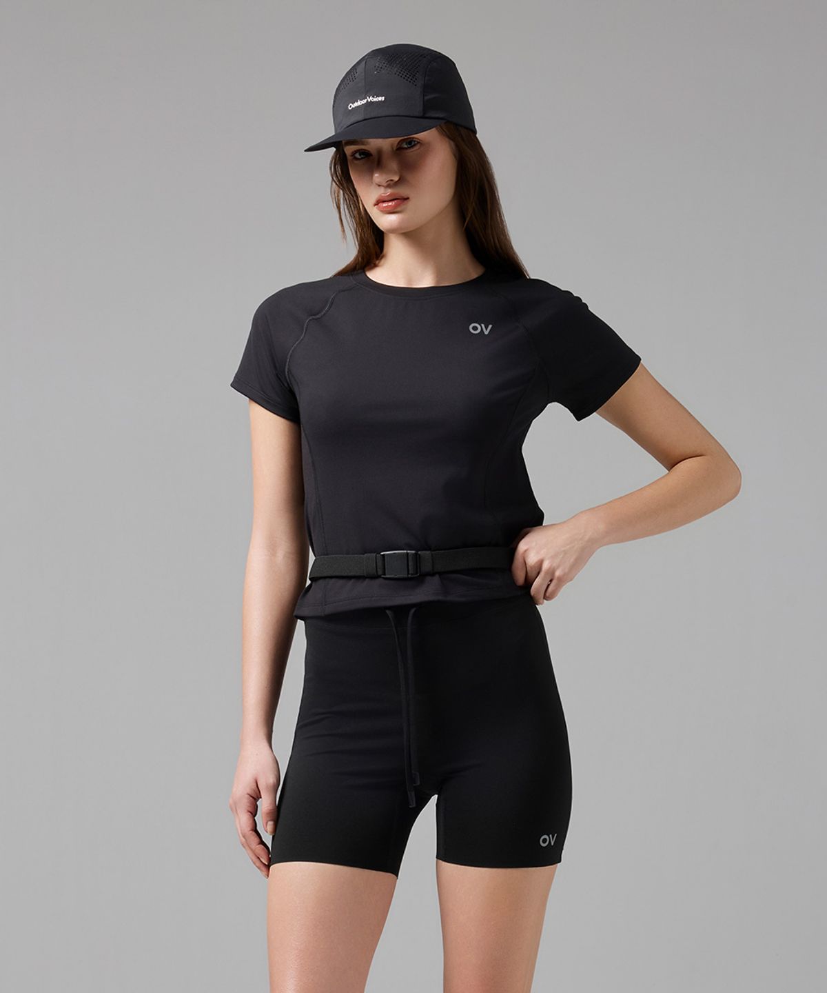 아웃도어 보이스(OUTDOOR VOICES) (W)Technol-OV™ DRY FLEX SLIM TEE (BLACK)