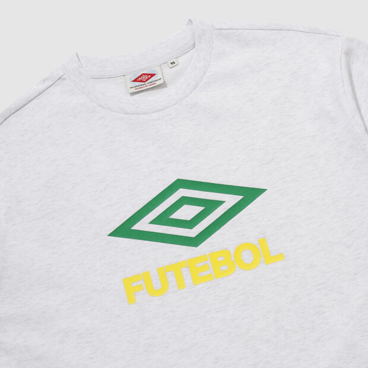 엄브로(UMBRO) HBL 풋볼 푸치보우 베이직 반팔 티셔츠 라이트 그레이 UR221CRS53