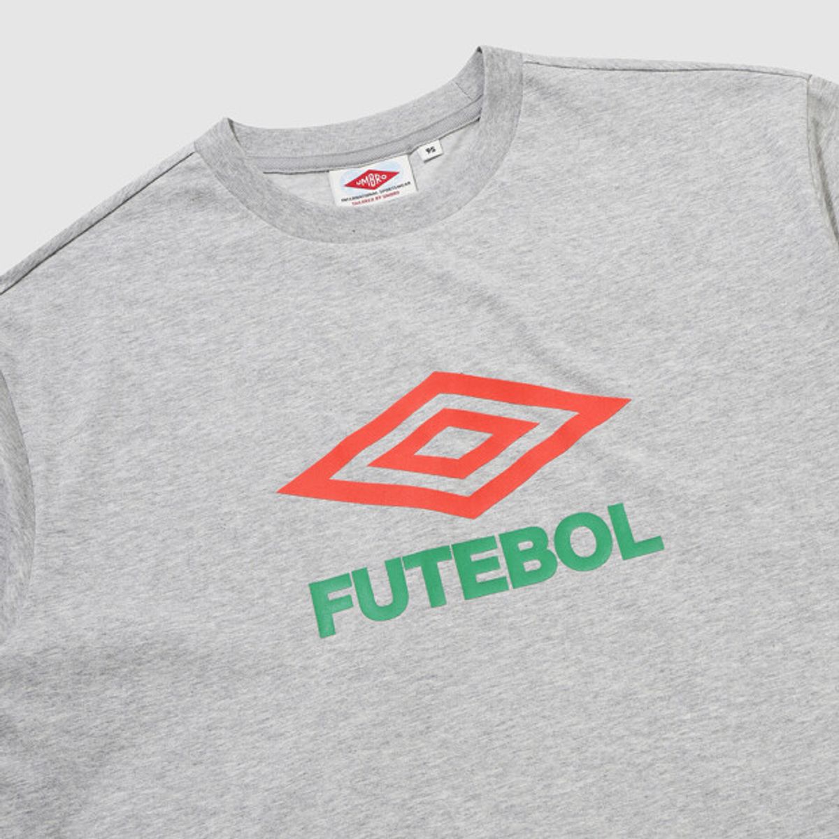 엄브로(UMBRO) HBL 풋볼 푸치보우 베이직 반팔 티셔츠 그레이 UR221CRS53