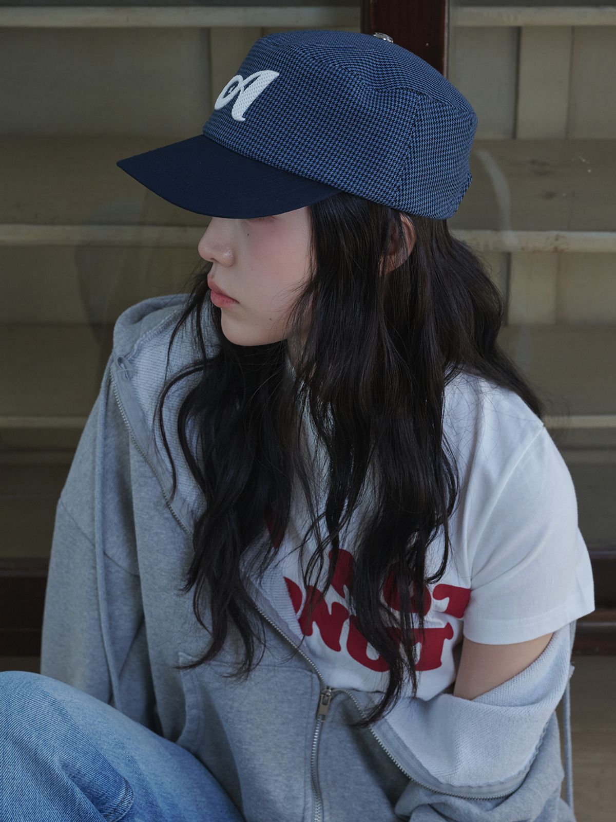 올인컴플리트(ALLINCOMPLETE) 투톤 하운드투스 필박스 캡 (네이비)