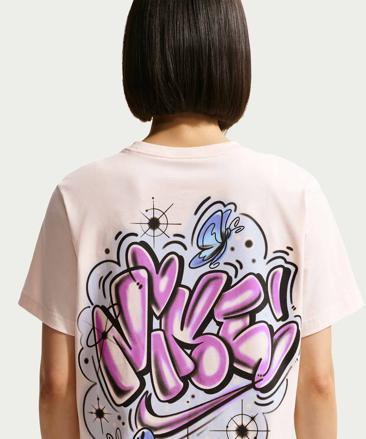 나이키(NIKE) 스포츠웨어 클래식 오버사이즈 티셔츠 W - 초크 / IH7605-103