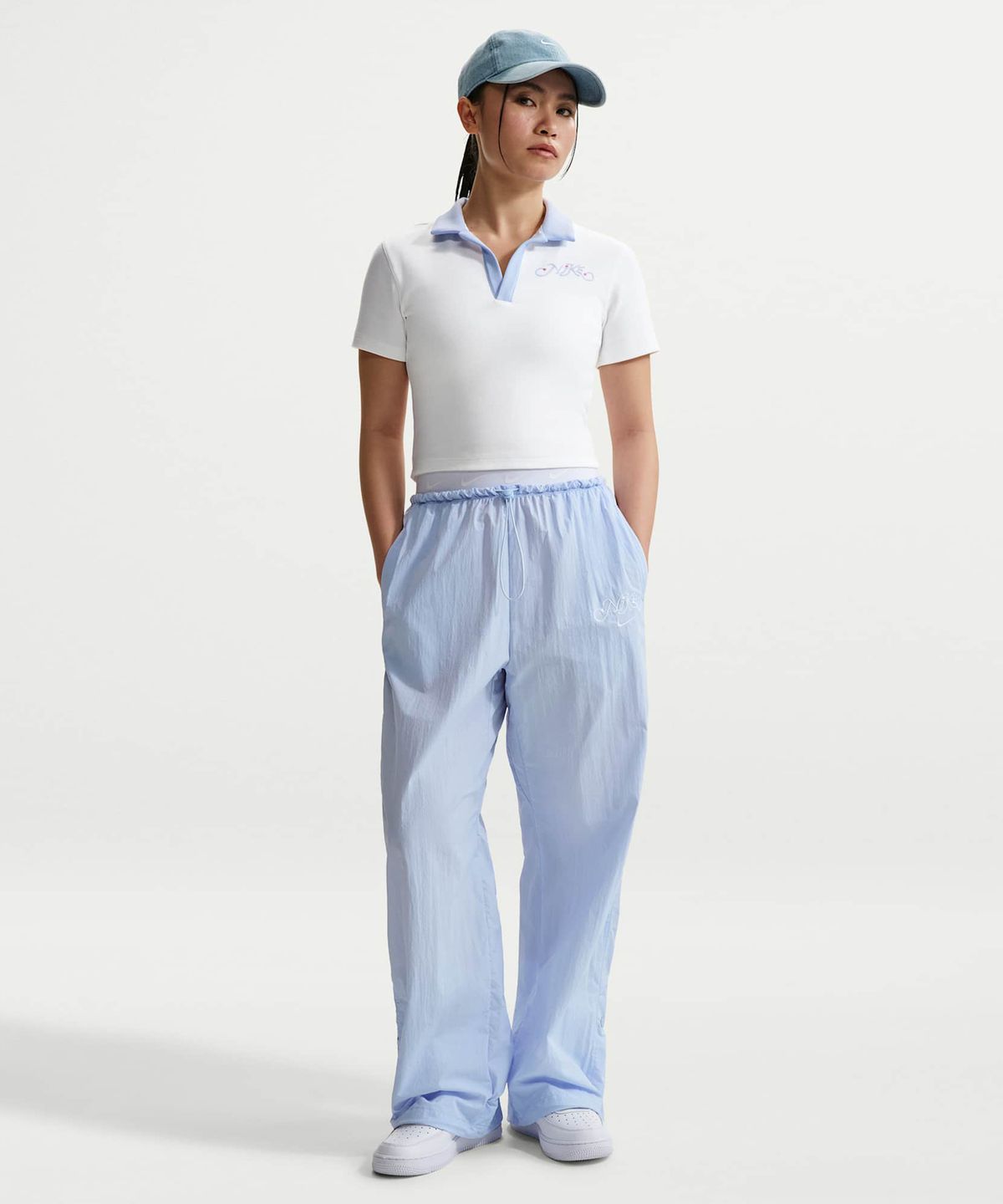 나이키(NIKE) 스포츠웨어 반소매 폴로 크롭 탑 W - 화이트 / IR7565-100