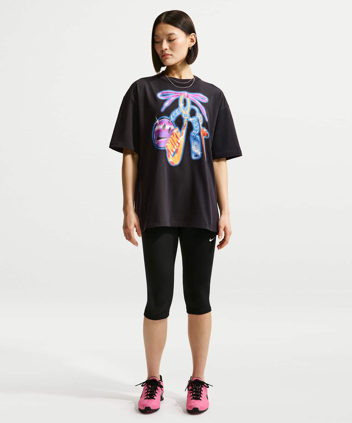 나이키(NIKE) 스포츠웨어 클래식 오버사이즈 티셔츠 W - 블랙 / IR7849-010
