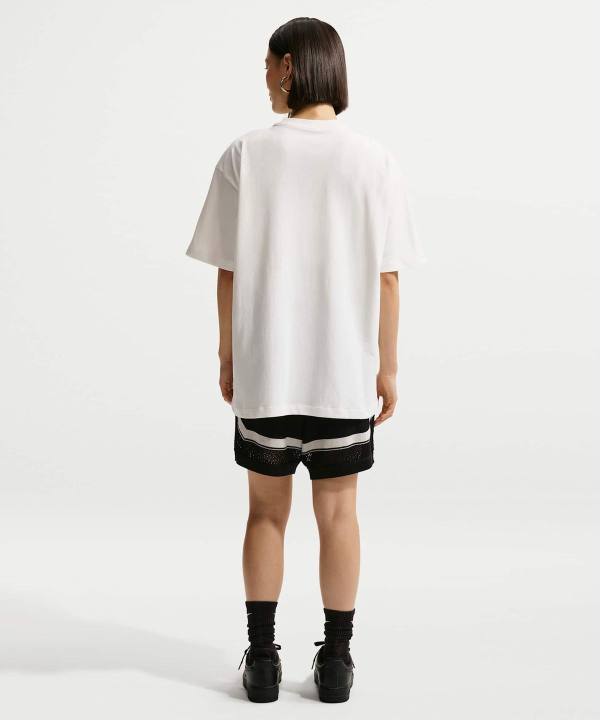 나이키(NIKE) 스포츠웨어 클래식 오버사이즈 티셔츠 W - 세일 / IR7849-133