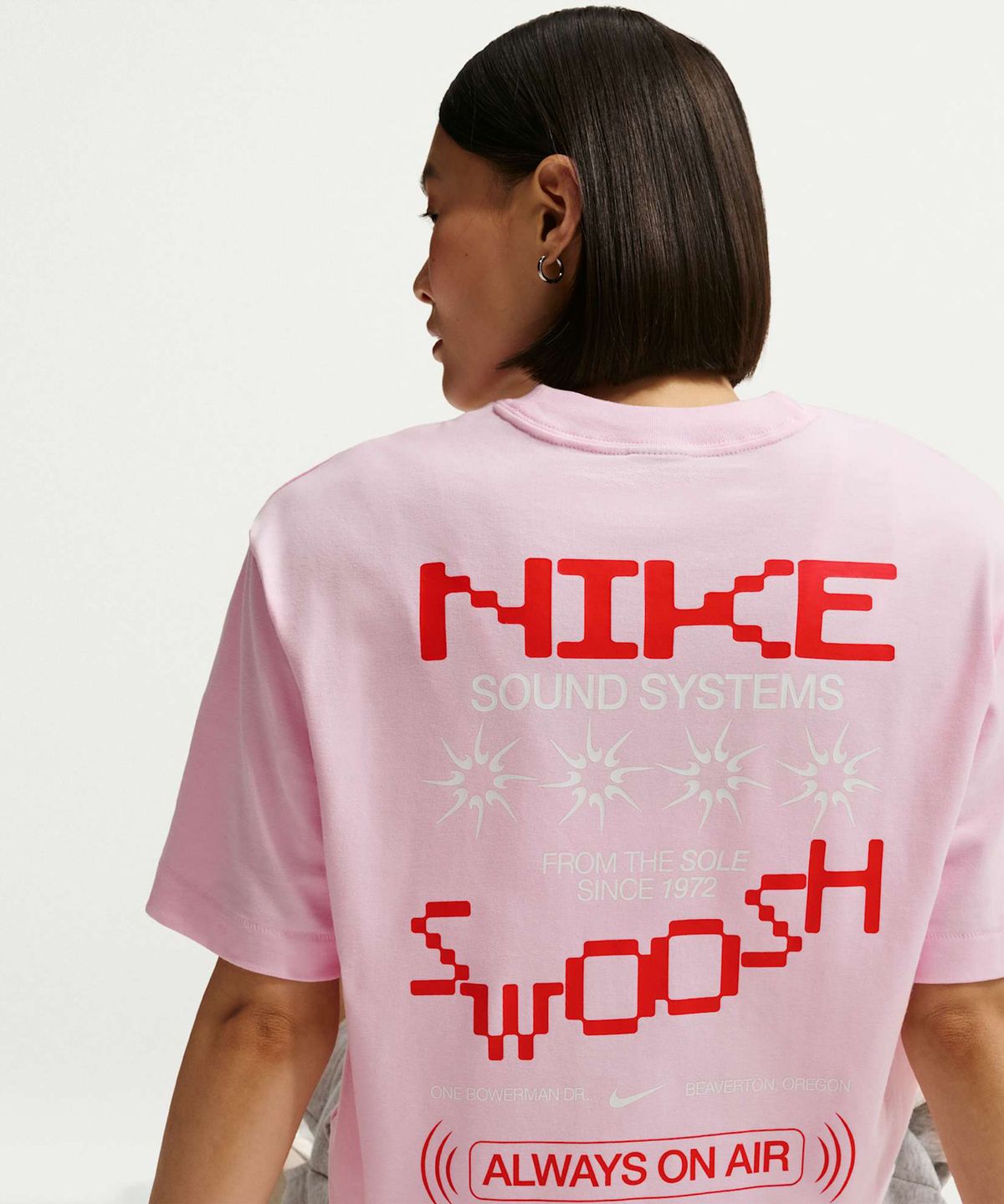 나이키(NIKE) 스포츠웨어 오버사이즈 미드 크롭 티셔츠 W - 핑크 폼 / IV3241-663