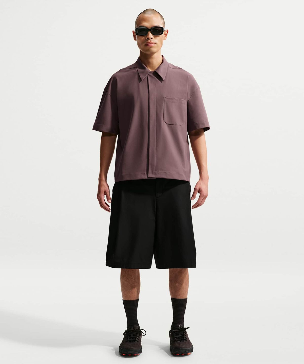 나이키(NIKE) 24.7 퍼펙트스트레치 드라이 핏 UV 버튼업 셔츠 M - 타투:블랙:버건디 크러시 / IF2735-502