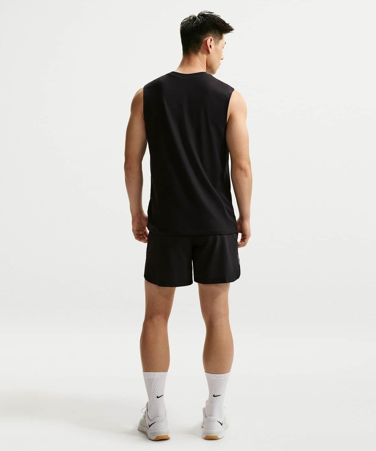 나이키(NIKE) 프로 민소매 트레이닝 탑 M - 블랙:화이트 / IM4900-010
