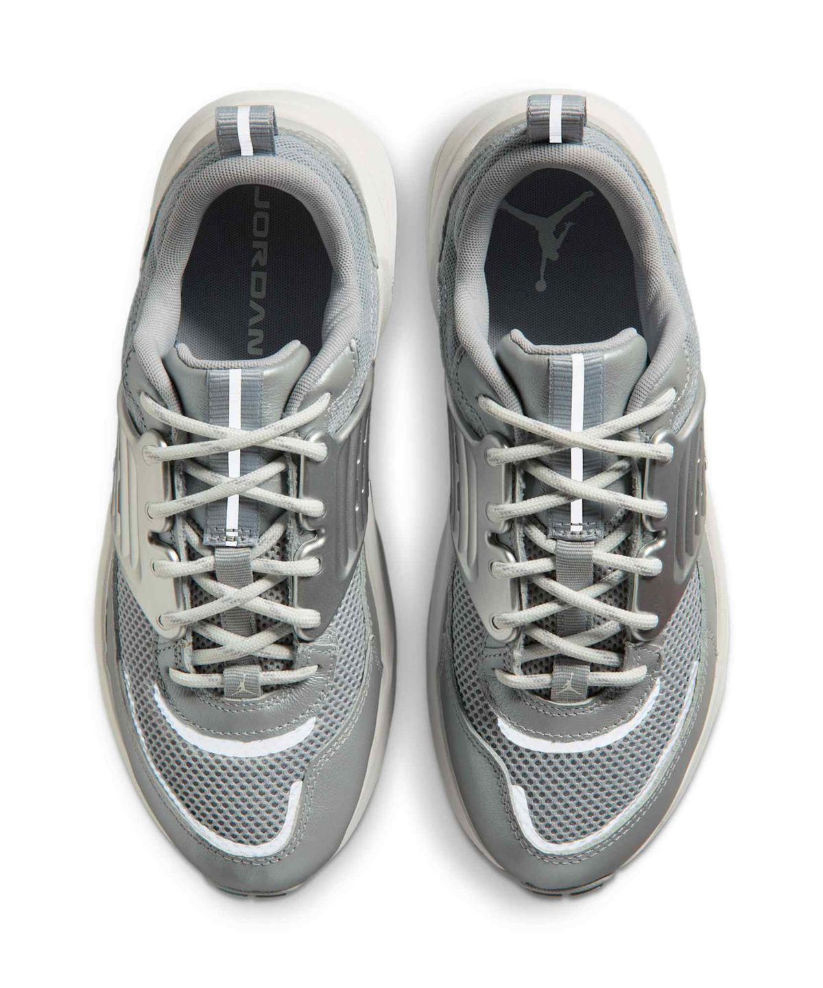 나이키(NIKE) 조던 트러너 O/S W - 스완:울프 그레이:리플렉트 실버:서밋 화이트 / IR1839-100