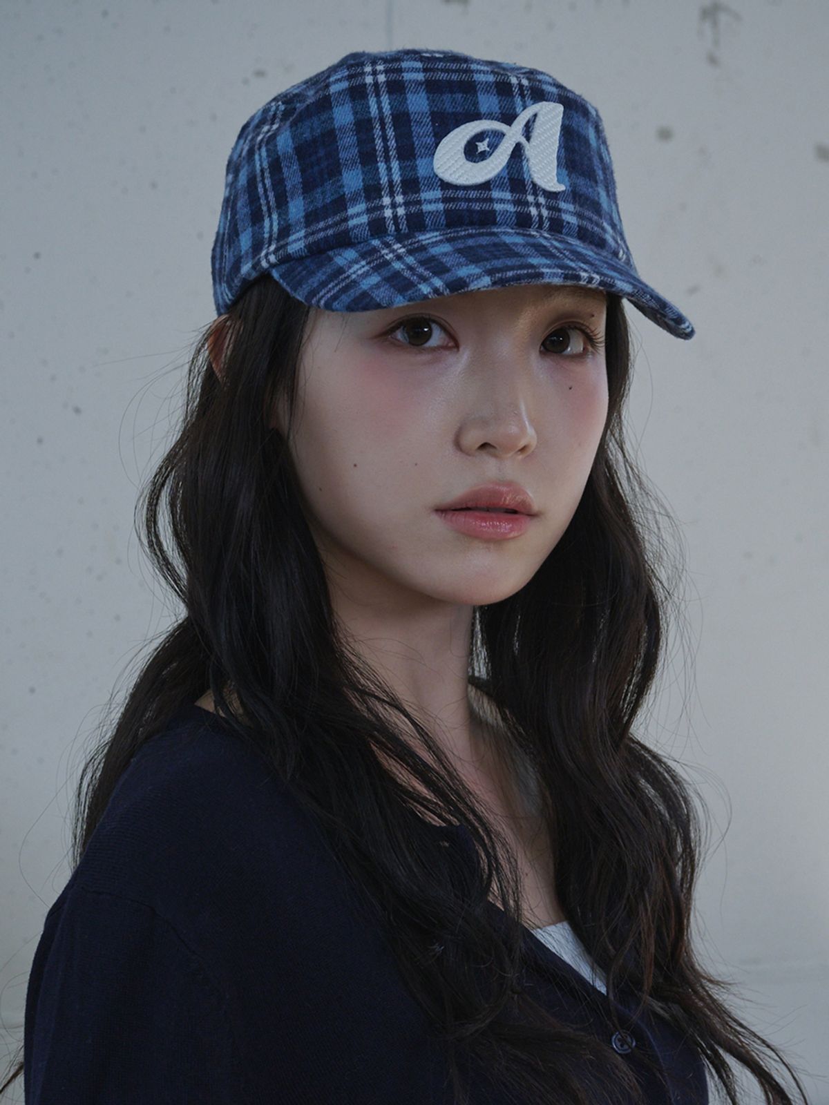 올인컴플리트(ALLINCOMPLETE) A 로고 체크 필박스 캡 (네이비 체크)