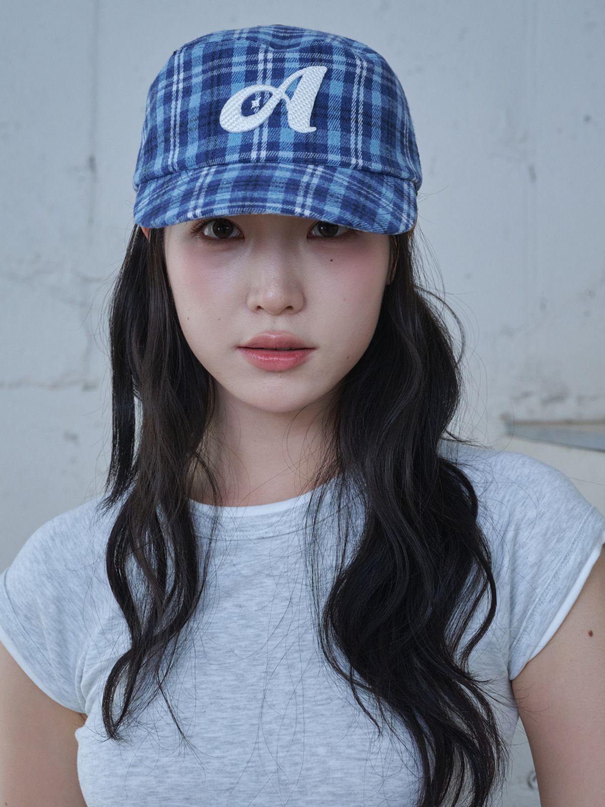 올인컴플리트(ALLINCOMPLETE) A 로고 체크 필박스 캡 (블루 체크)