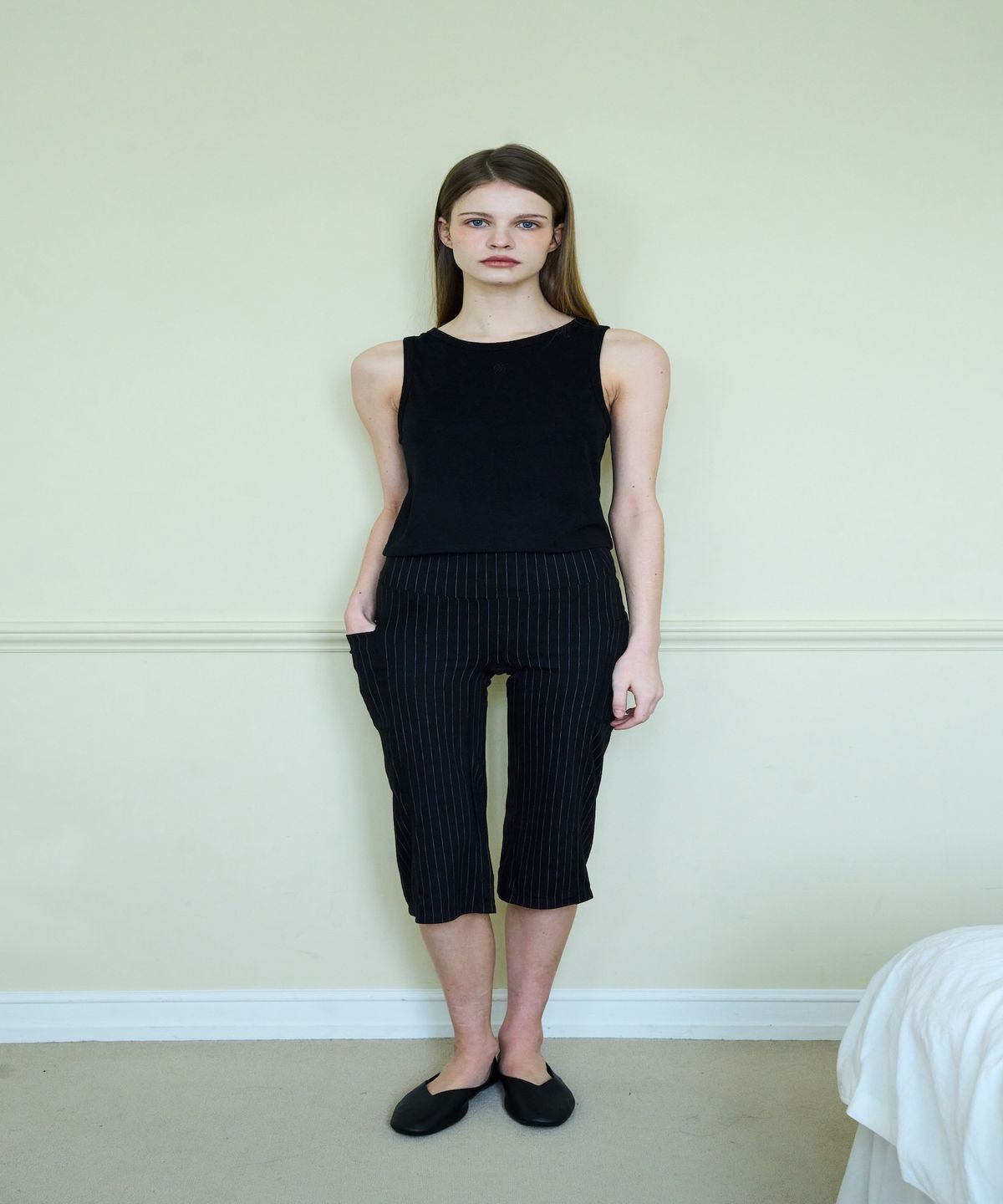 온유어오운(ONYOUROWN) MIDDIE STRIPE BOOTCUT TROUSERS (BLACK)