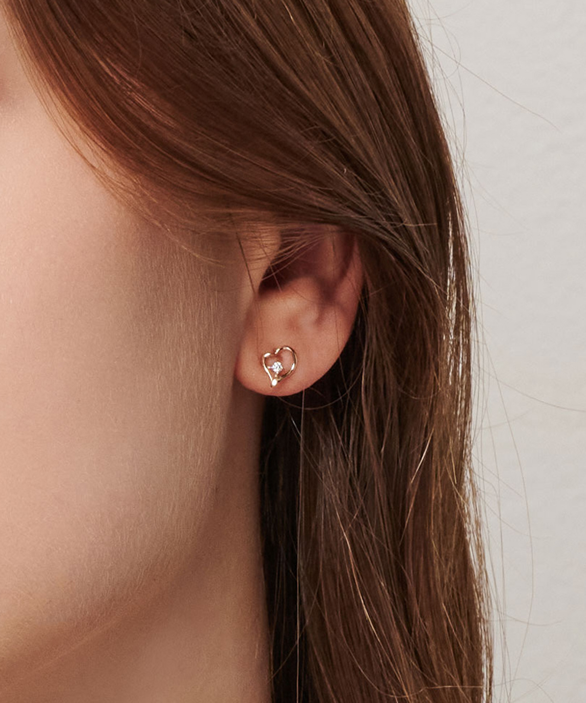 러비앤비(LOVEENB) [14K gold] 멜팅 하트 귀걸이