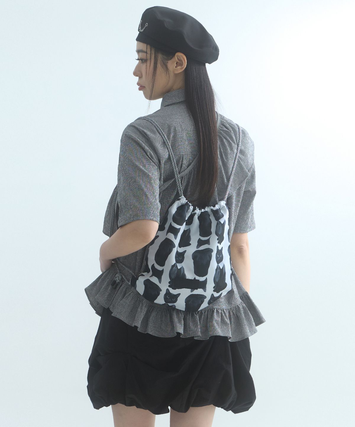 무아르모아(MOIREMOA) City Feline String Bag-Black
