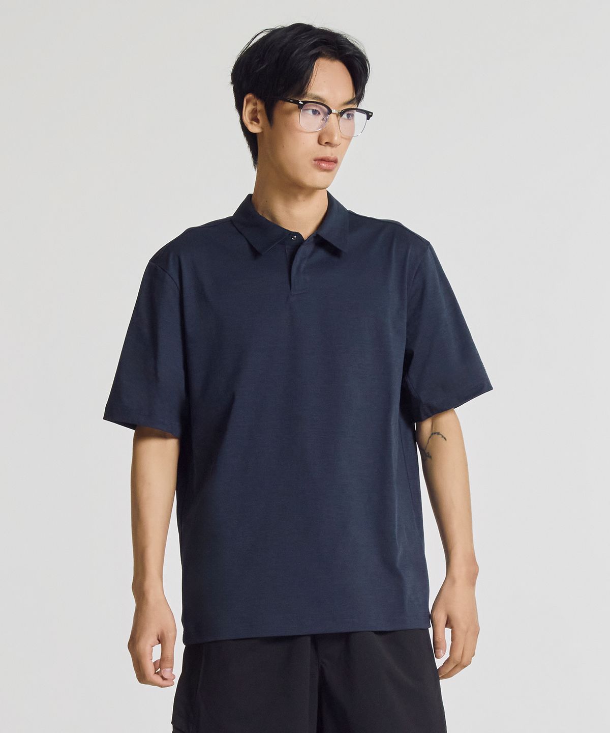 뉴발란스(NEW BALANCE) NBNFG31603 / UNI FROZEN ESSENTIAL 카라티 (NAVY)