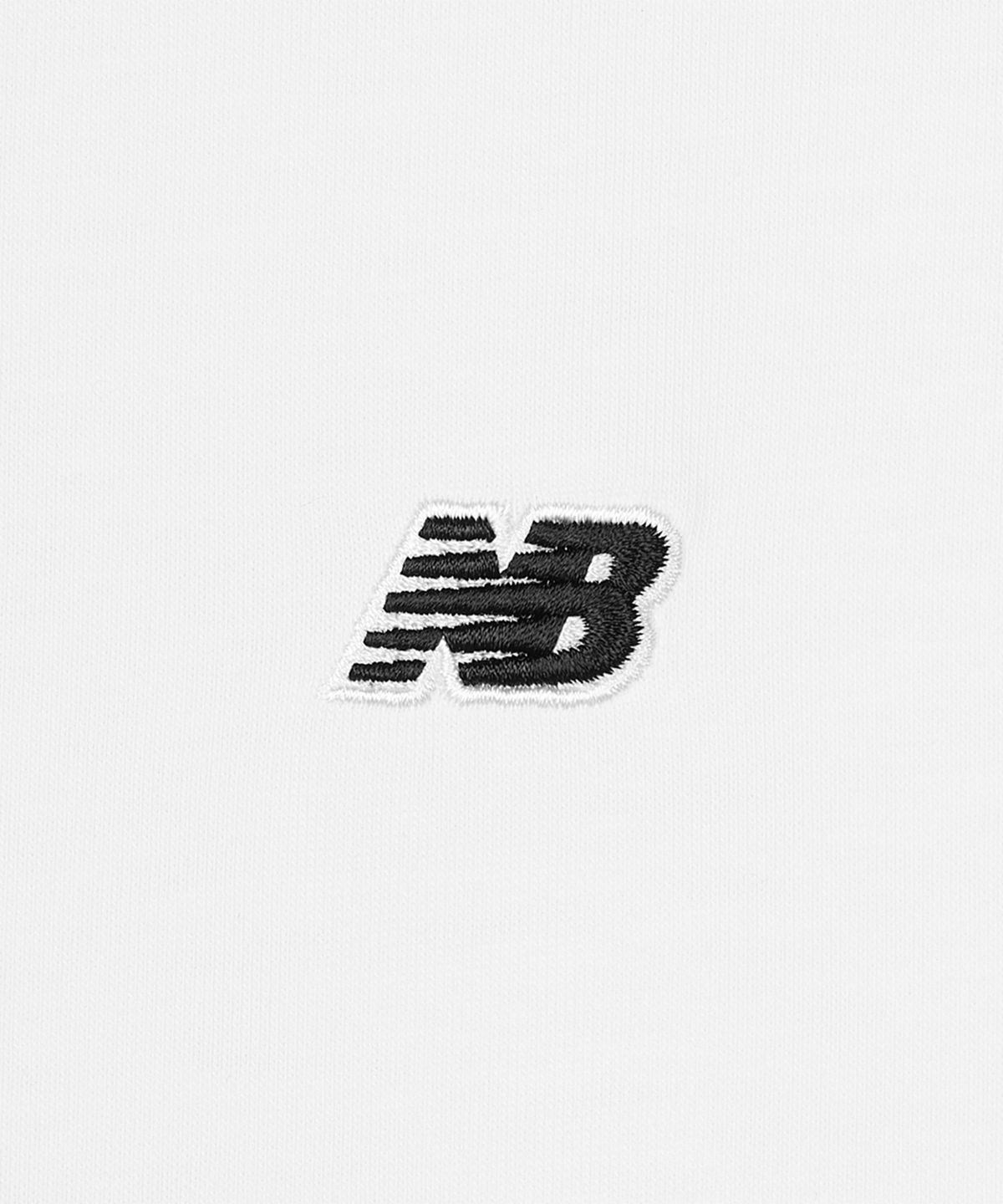 뉴발란스(NEW BALANCE) NBNGG21403 / UNI 에센셜 스몰로고 나시티 (WHITE)