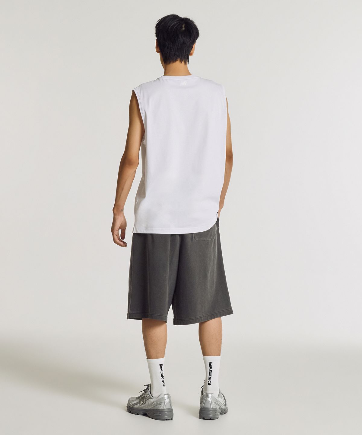 뉴발란스(NEW BALANCE) NBNGG21403 / UNI 에센셜 스몰로고 나시티 (WHITE)