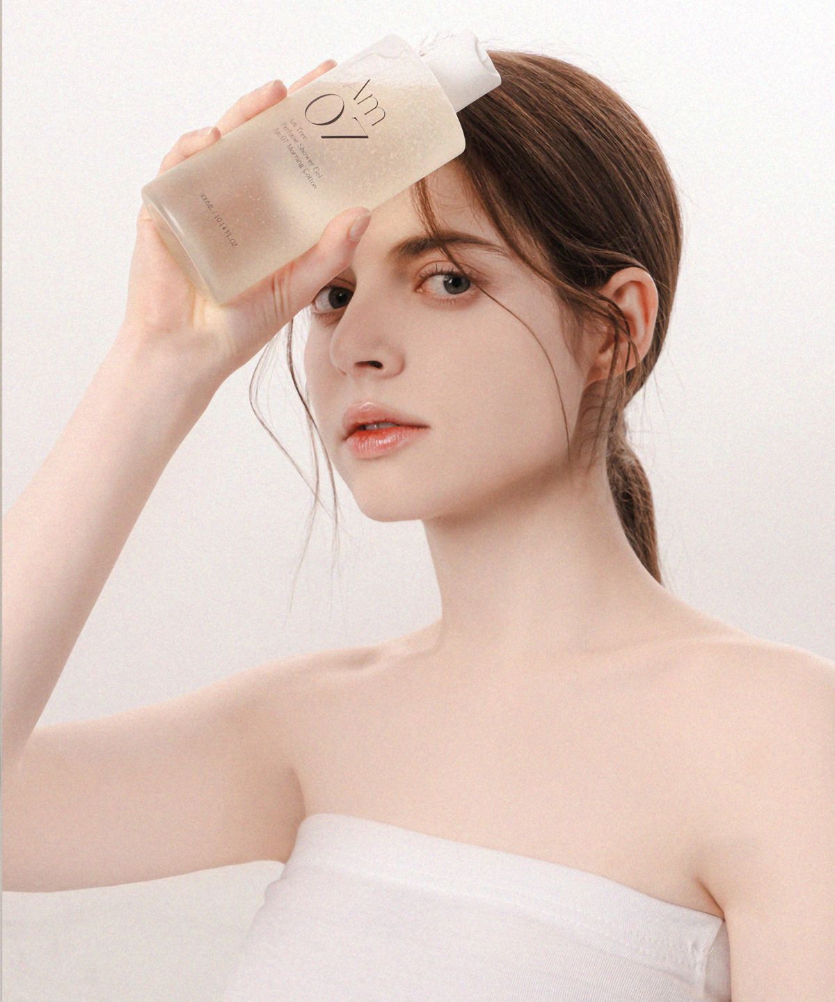 에이엠트리(AMTREE) 타임시리즈 퍼퓸 바디클렌저 샤워젤 3종 300ml