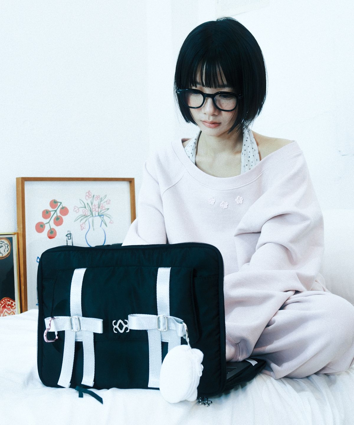 시월107(SIWL107) SILUV Laptop Sleeve (Black)