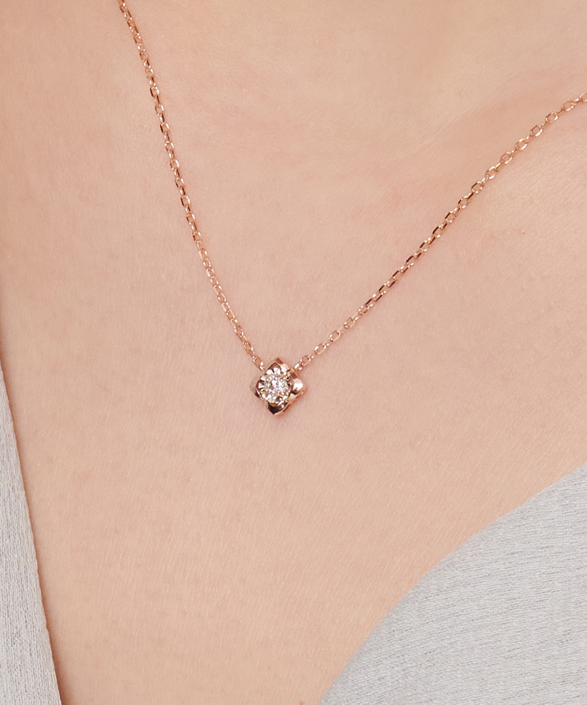 러비앤비(LOVEENB) [14K gold] 로제 랩다이아몬드 목걸이