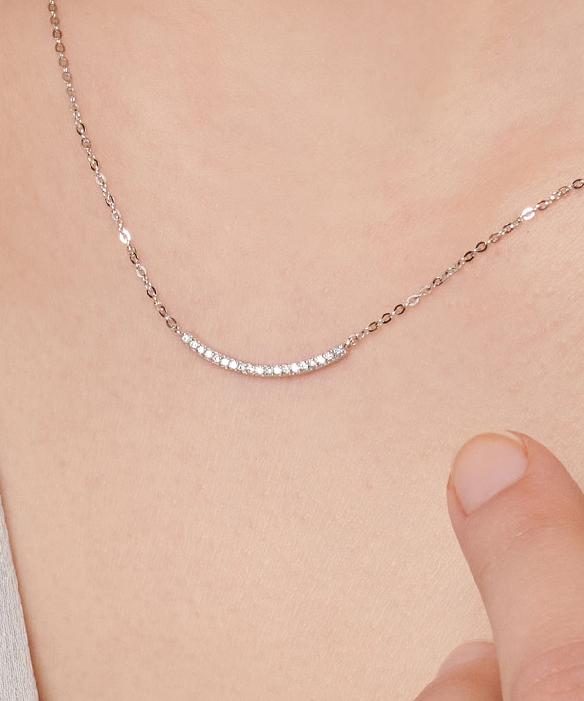 러비앤비(LOVEENB) [14K gold] 랩다이아 스윙 스틱 목걸이