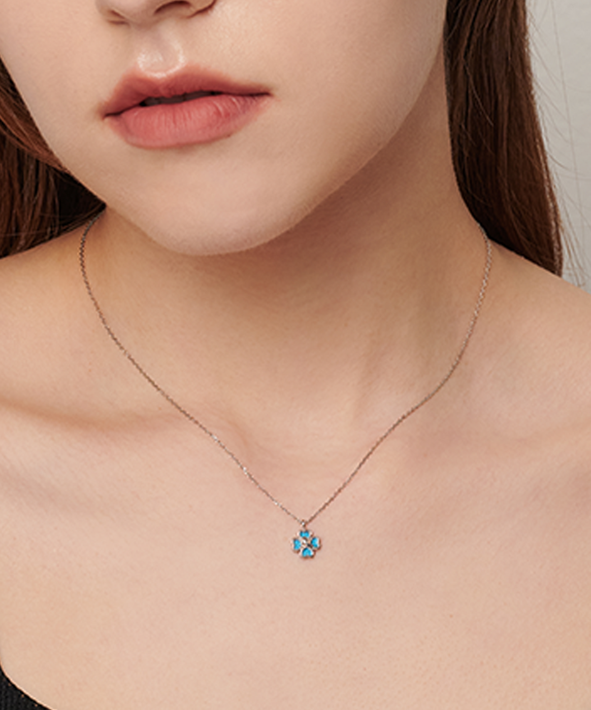 러비앤비(LOVEENB) [14K gold] 터콰이즈 클로버 목걸이