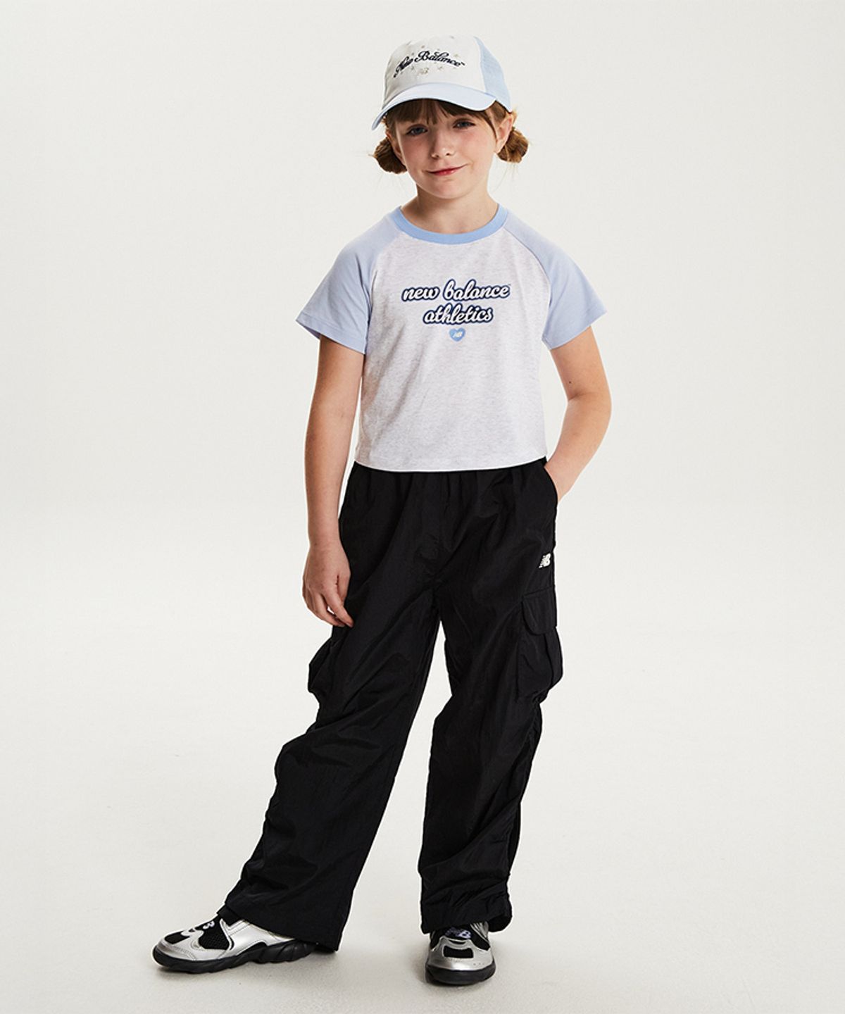 뉴발란스 키즈(NEWBALANCEKIDS) NBgC Cherry Blossom_아동 셔링 포인트 우븐 파라슈트 팬츠 NK9LG2771G19