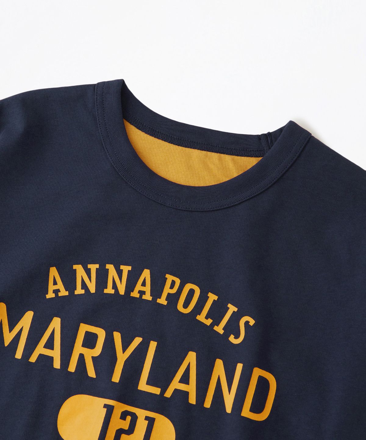 아웃스탠딩(OUTSTANDING) V.S.C TEE(MARYLAND)_NAVY/MUSTARD