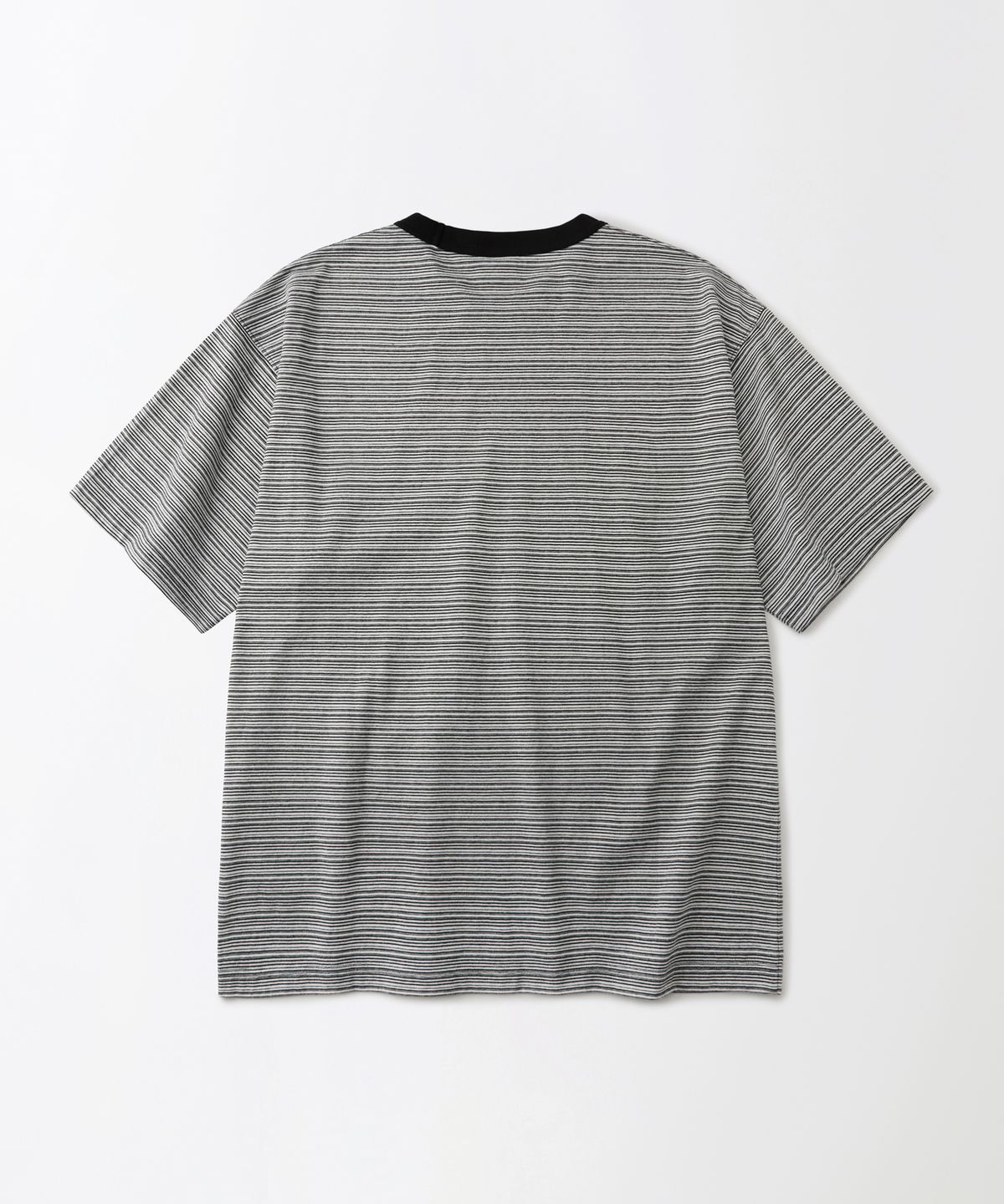 아웃스탠딩(OUTSTANDING) THIN STRIPE HALF SLEEVE TEE_BLACK/IVORY