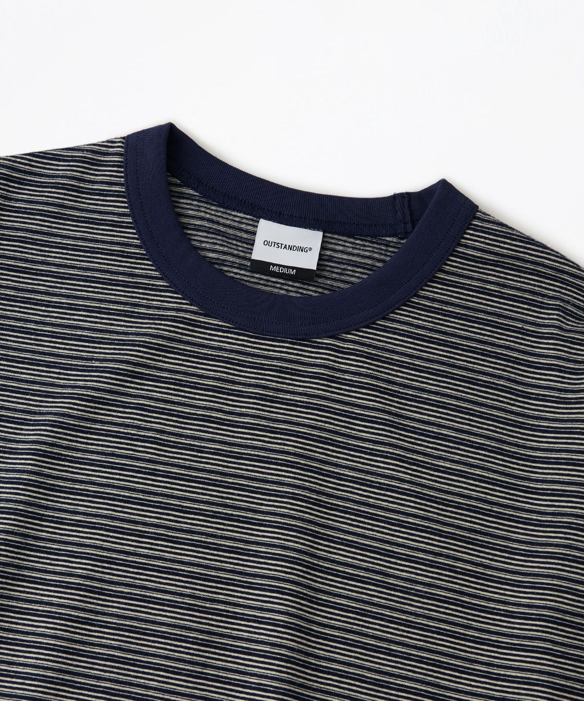 아웃스탠딩(OUTSTANDING) THIN STRIPE HALF SLEEVE TEE_NAVY/IVORY